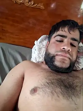 Snapshot of ElDeLaBarba11 chatting on December 2024 03:58:01 PM ElDeLaBarba11 online show from December 2024 03:58:01 PM