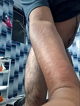 Snapshot of ElDeLaBarba11 chatting on November 2025 02:10:02 AM ElDeLaBarba11 online show from November 2025 02:10:02 AM