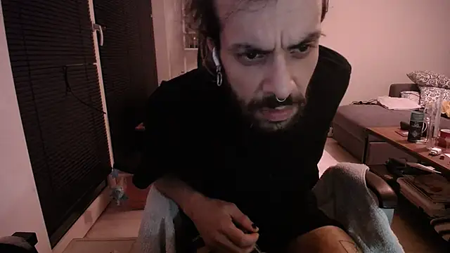 P4RtYBOII92 online show from November 2025 02:43:02 AM