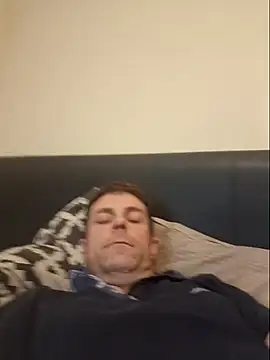 Snapshot of steb1980 chatting on April 2026 02:36:02 PM steb1980 online show from April 2026 02:36:02 PM