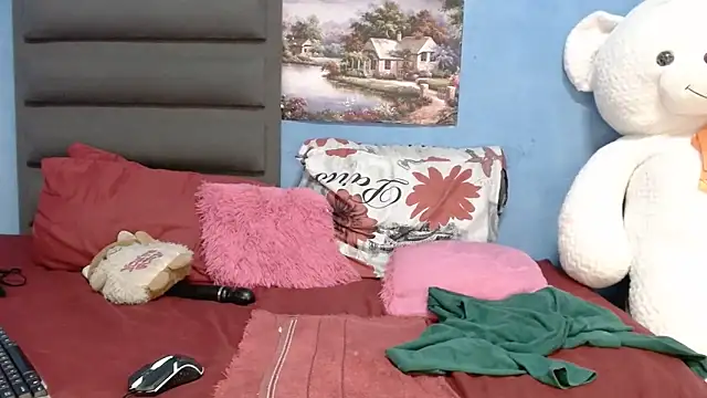 Snapshot of SexyMbalee chatting on March 2026 10:04:02 AM SexyMbalee online show from March 2026 10:04:02 AM