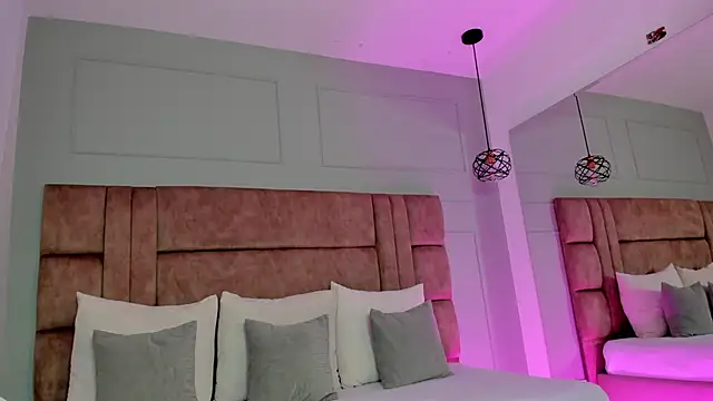 Snapshot of shaina_vasquez chatting on March 2026 11:55:02 PM shaina vasquez online show from March 2026 11:55:02 PM