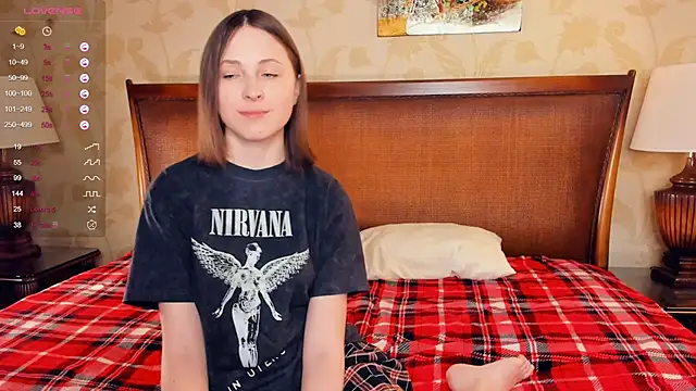 Snapshot of GemmaHanly chatting on December 2024 11:51:01 PM GemmaHanly online show from December 2024 11:51:01 PM