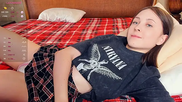 Snapshot of GemmaHanly chatting on December 2024 09:12:02 PM GemmaHanly online show from December 2024 09:12:02 PM