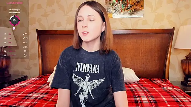 Snapshot of GemmaHanly chatting on December 2024 06:14:01 PM GemmaHanly online show from December 2024 06:14:01 PM