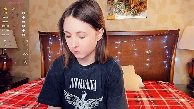 Snapshot of GemmaHanly chatting on December 2024 12:57:02 AM GemmaHanly online show from December 2024 12:57:02 AM