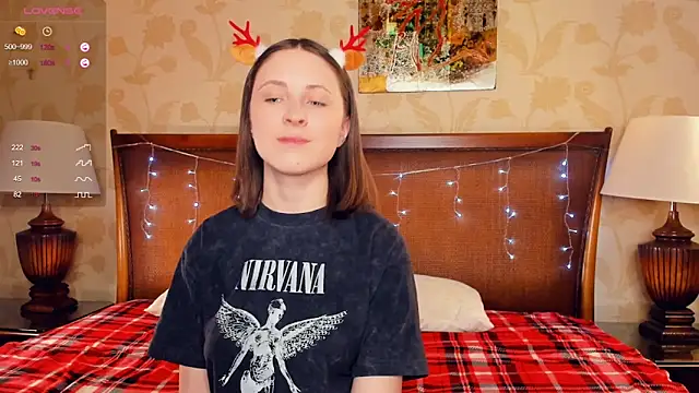 Snapshot of GemmaHanly chatting on December 2024 07:00:02 PM GemmaHanly online show from December 2024 07:00:02 PM