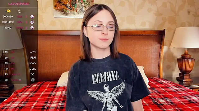 Snapshot of GemmaHanly chatting on January 2025 10:33:01 PM GemmaHanly online show from January 2025 10:33:01 PM