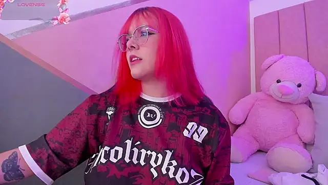 lilith noahh online show from February 2025 12:32:01 AM