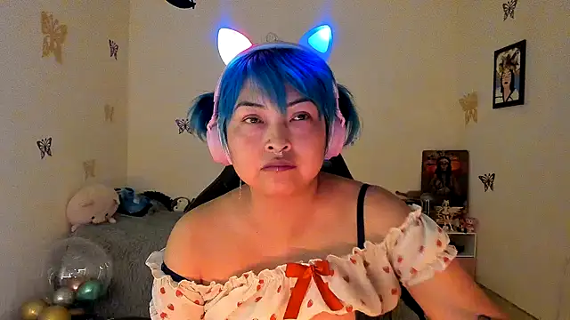 Shaddycute  online show from September 2025 01:28:01 AM