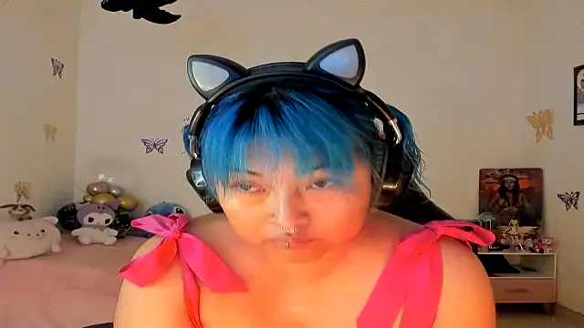 Shaddycute  online show from September 2025 12:07:02 PM