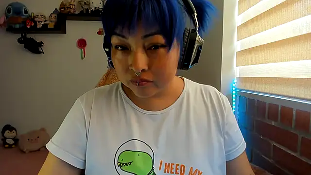 Shaddycute  online show from October 2025 06:08:01 PM