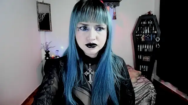 Snapshot of DimmuandDarkness chatting on June 2026 06:11:01 AM DimmuandDarkness online show from June 2026 06:11:01 AM