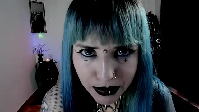 Snapshot of DimmuandDarkness chatting on June 2026 04:11:02 PM DimmuandDarkness online show from June 2026 04:11:02 PM