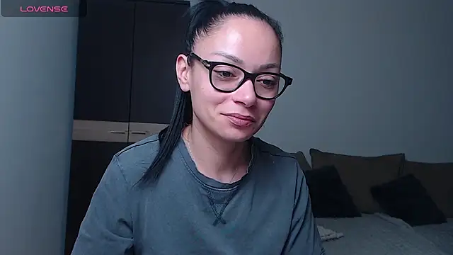 Snapshot of BabySerene chatting on April 2026 02:55:01 AM BabySerene online show from April 2026 02:55:01 AM