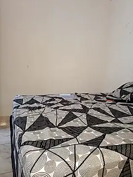 Snapshot of LEIRIS_Y_FRED_01 chatting on February 2025 04:36:01 PM LEIRIS Y FRED 01 online show from February 2025 04:36:01 PM