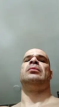 Snapshot of LEIRIS_Y_FRED_01 chatting on February 2025 10:41:01 AM LEIRIS Y FRED 01 online show from February 2025 10:41:01 AM