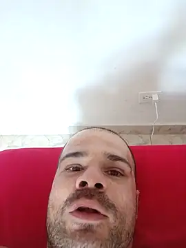 Snapshot of LEIRIS_Y_FRED_01 chatting on September 2025 05:37:01 PM LEIRIS Y FRED 01 online show from September 2025 05:37:01 PM