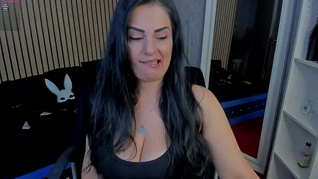 Snapshot of MistressMeghan chatting on July 2026 11:35:01 AM MistressMeghan online show from July 2026 11:35:01 AM