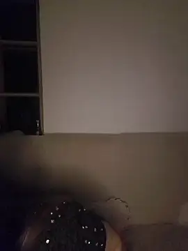 katiestevens online show from December 2025 11:00:02 PM