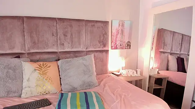 Snapshot of Salomesimos1 chatting on March 2025 02:14:02 AM Salomesimos1 online show from March 2025 02:14:02 AM