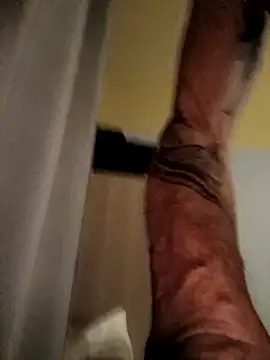 Snapshot of chris_sbh chatting on March 2025 12:38:01 AM chris sbh online show from March 2025 12:38:01 AM