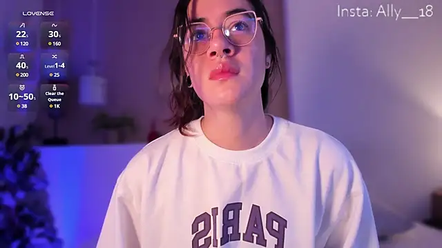 Snapshot of Ally_addams chatting on February 2025 03:50:01 AM Ally addams online show from February 2025 03:50:01 AM