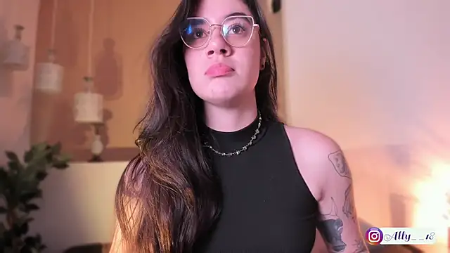 Snapshot of Ally_addams chatting on September 2025 03:51:01 AM Ally addams online show from September 2025 03:51:01 AM