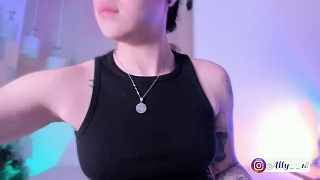 Snapshot of Ally_addams chatting on November 2025 03:38:01 AM Ally addams online show from November 2025 03:38:01 AM