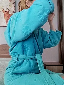 AvelinaLeoni online show from March 2025 06:03:02 AM