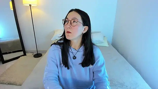 Snapshot of Elle_Lee_ chatting on March 2026 12:40:02 AM Elle Lee online show from March 2026 12:40:02 AM