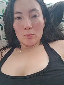 Snapshot of Elle_Lee_ chatting on April 2026 07:58:02 PM Elle Lee online show from April 2026 07:58:02 PM