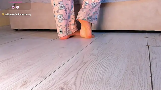 Snapshot of Elise_Diamond chatting on March 2025 07:26:01 AM Elise Diamond online show from March 2025 07:26:01 AM