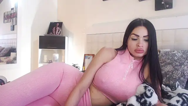  Pamela doll online show from February 2025 08:36:01 PM