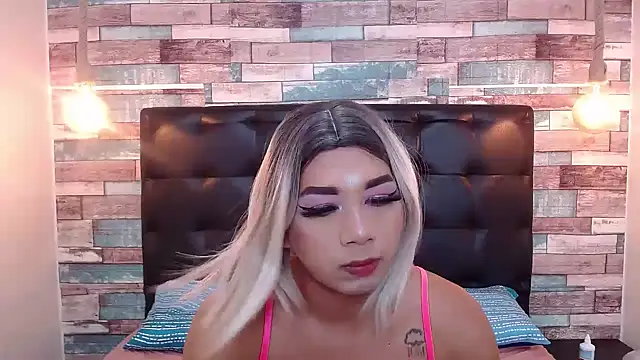 Antonela Connors online show from September 2025 02:24:01 AM