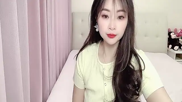 aisha123123 online show from March 2025 01:48:02 AM