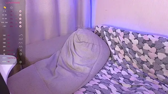 Snapshot of EkaterinaUpple chatting on December 2024 01:49:02 PM EkaterinaUpple online show from December 2024 01:49:02 PM