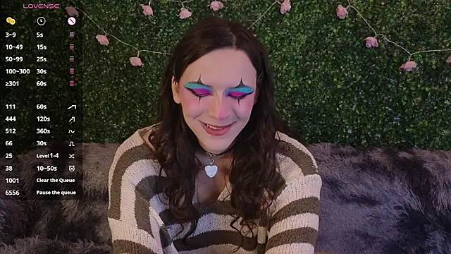 Snapshot of EkaterinaUpple chatting on April 2026 04:17:02 PM EkaterinaUpple online show from April 2026 04:17:02 PM