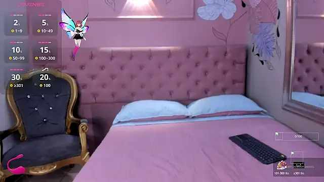 Snapshot of _kiitty chatting on October 2025 08:31:01 PM  kiitty online show from October 2025 08:31:01 PM