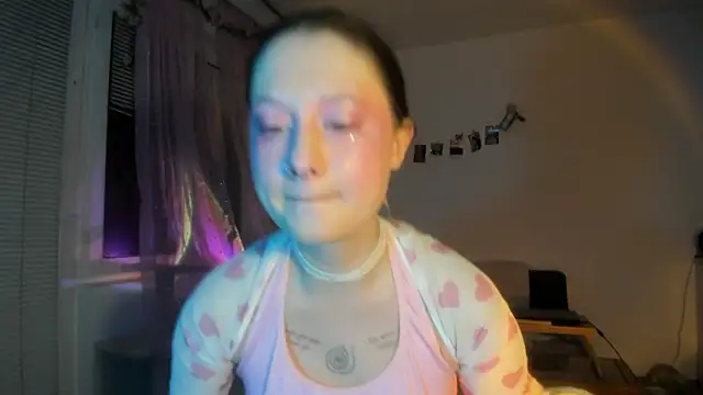 Jenny darling love online show from March 2026 07:10:01 PM