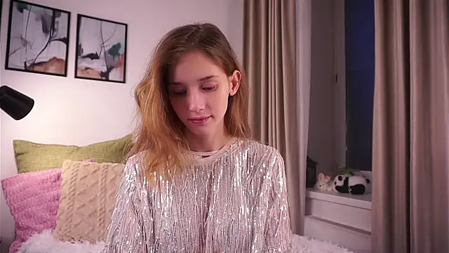 EdlinHargus online show from November 2025 01:05:02 AM