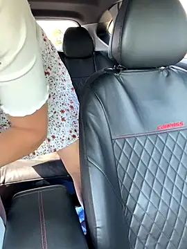 Cherry-red-xo online show from September 2025 05:13:01 PM