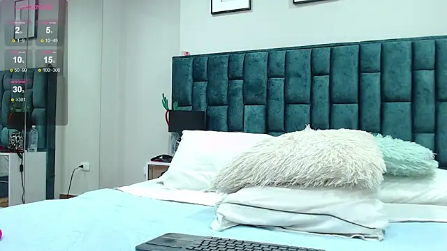 La Crespa x online show from December 2024 01:00:02 PM