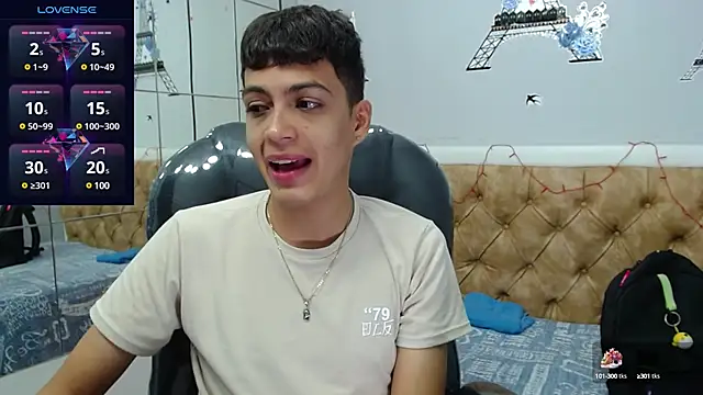 SkinnyBoy  online show from January 2025 03:19:01 PM