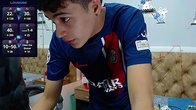 SkinnyBoy  online show from February 2025 03:18:01 PM