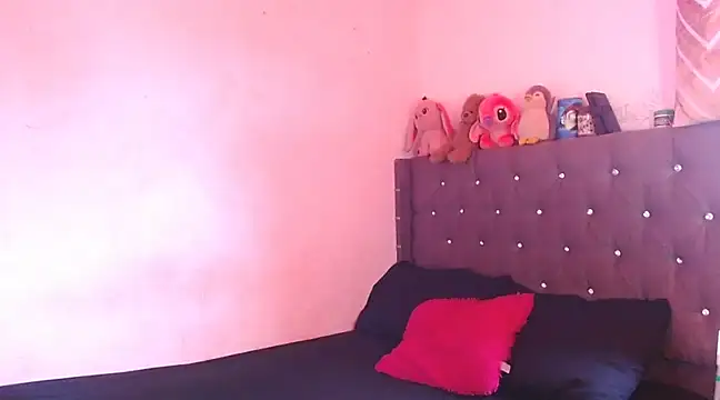 Snapshot of stefanny_hot03 chatting on February 2025 09:25:02 PM stefanny hot03 online show from February 2025 09:25:02 PM