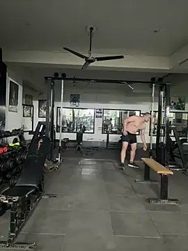 shivani0999 online show from February 2026 11:25:01 PM