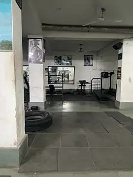 shivani0999 online show from February 2026 11:01:01 PM