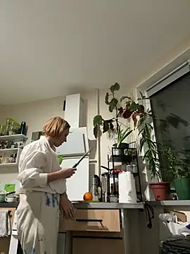 Snapshot of UmaTruewoman chatting on March 2026 12:15:01 AM UmaTruewoman online show from March 2026 12:15:01 AM