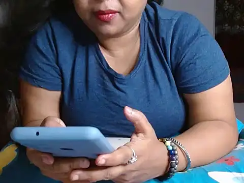 Snapshot of TASHa009 chatting on March 2025 04:42:02 PM TASHa009 online show from March 2025 04:42:02 PM